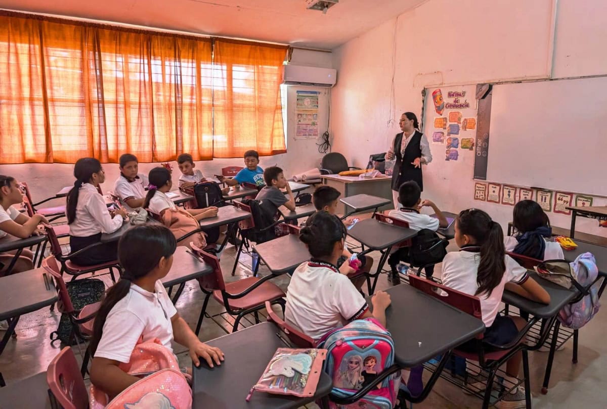 Escuelas de Victoria reciben herramientas para prevenir violencia desde la infancia
