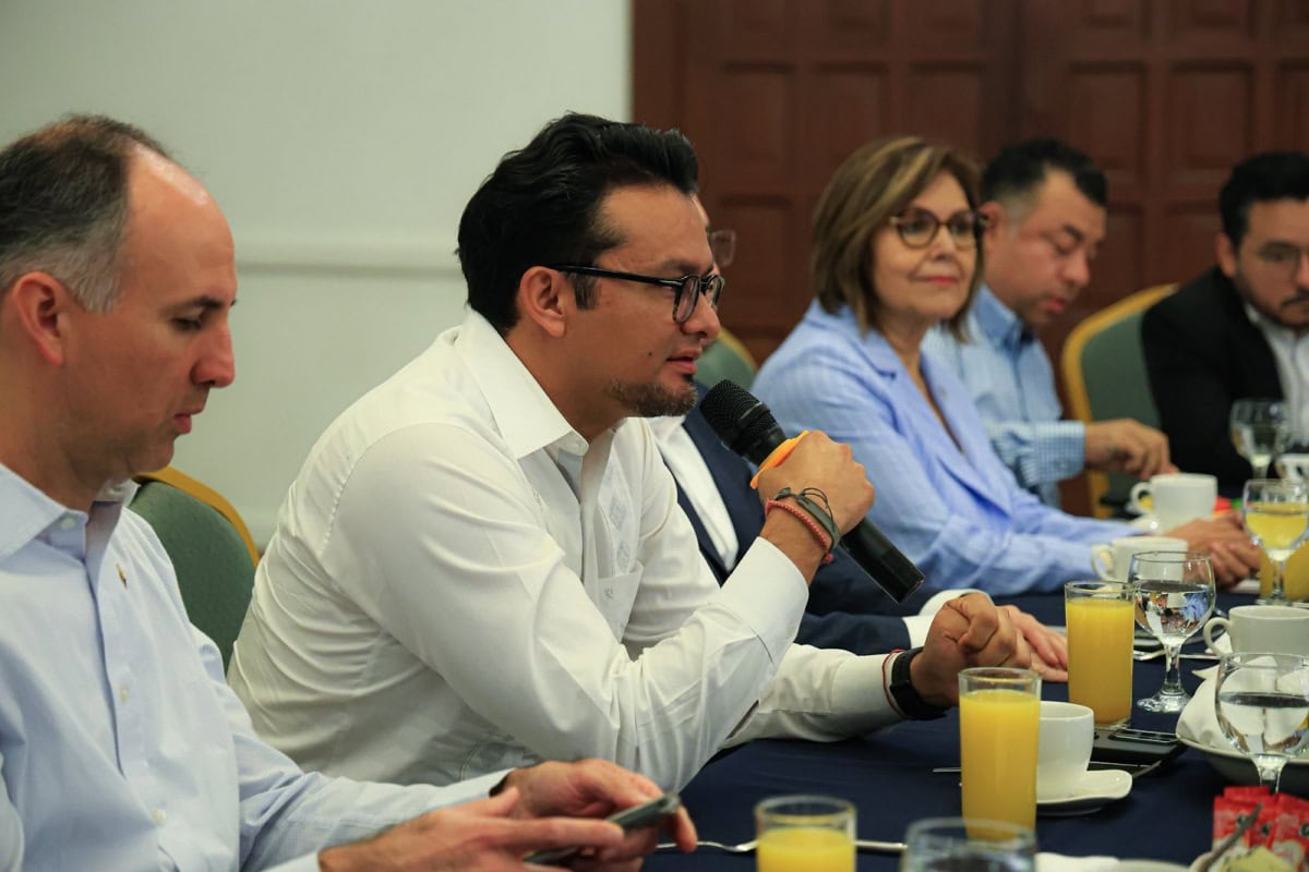 Empresarios del sur se integran a la ruta del clúster energético estatal