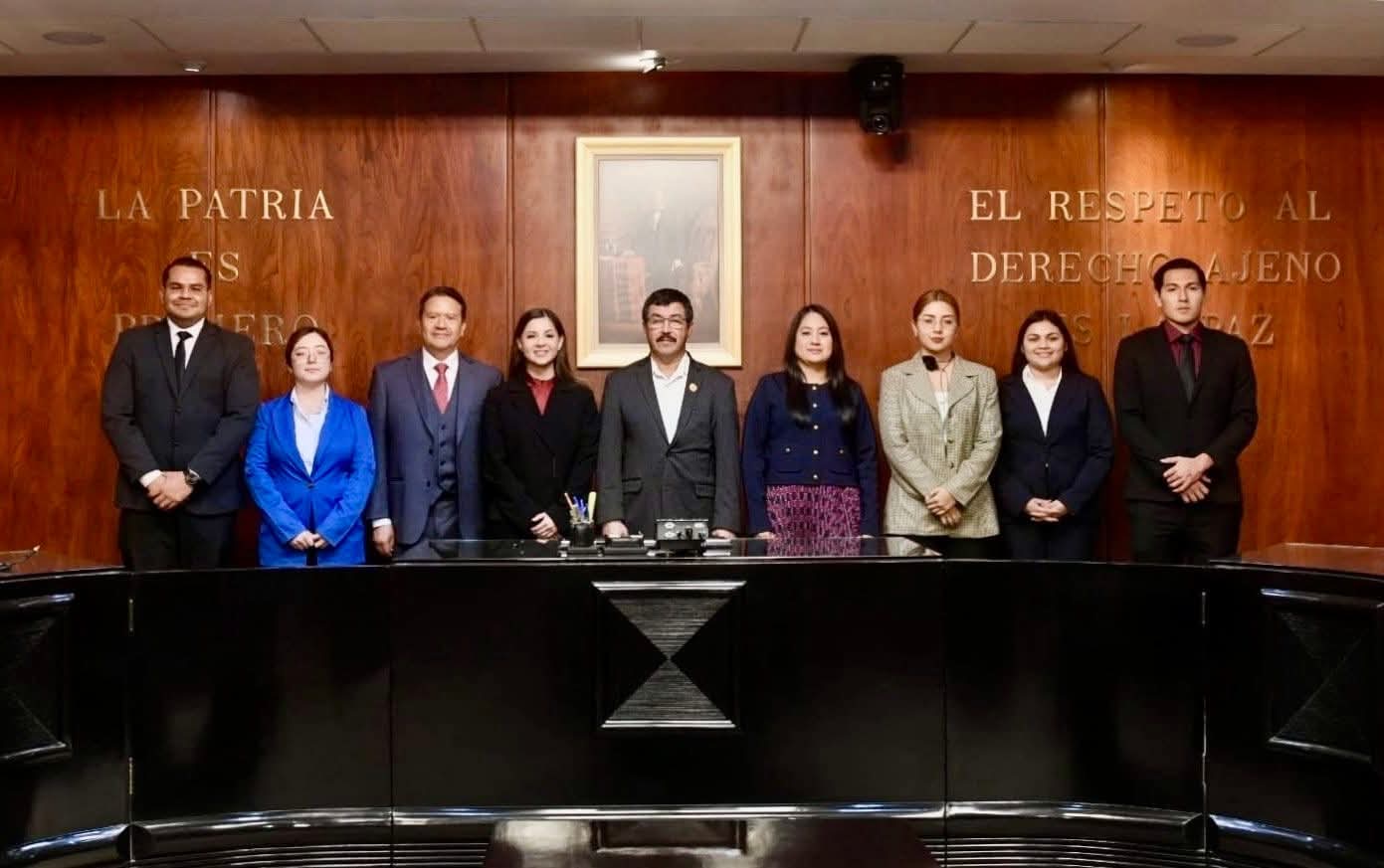 Egresados de la UAT se integran a actividades del Órgano de Administración Judicial