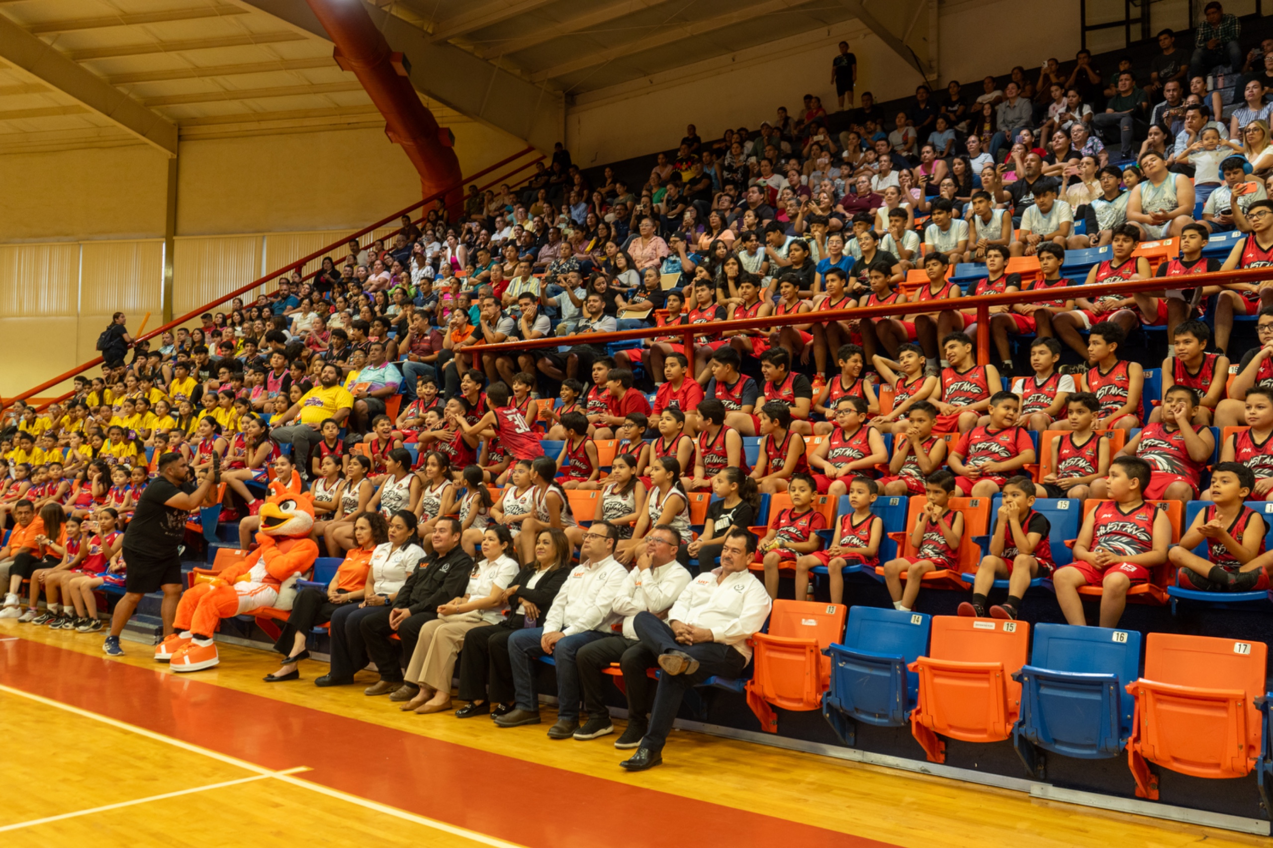 UAT proyecta avances en deportes: El rector Dámaso Anaya consolida el éxito de la primera Copa UAT de Básquetbol